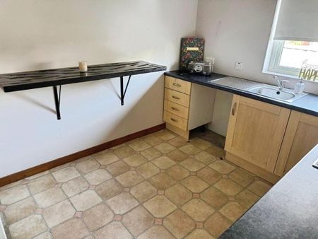 Amanda House, 43 Castle Lane, Lurgan, Craigavon, BT67 9BD - Photo 4