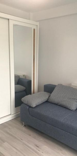 Garsoniera in apropierea Universitatii Politehnica Bucuresti - Photo 1