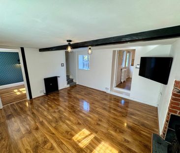 2 bedroom cottage to rent - Photo 2