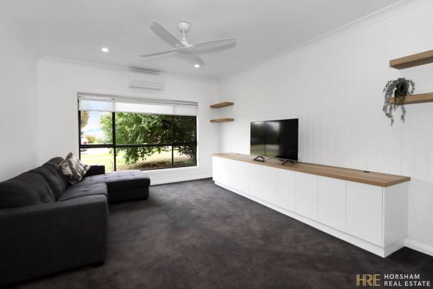 Fully Furnished | Modern Living | Horsham West - Photo 1