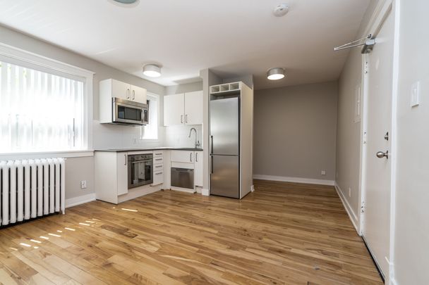 54 Maitland Street - Photo 1