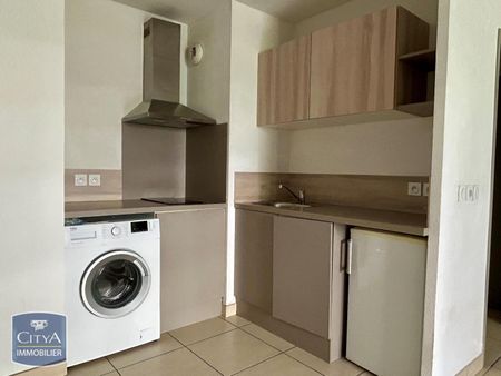 Location Appartement 1 pièce 40m² BEZIERS 34500 - Photo 4