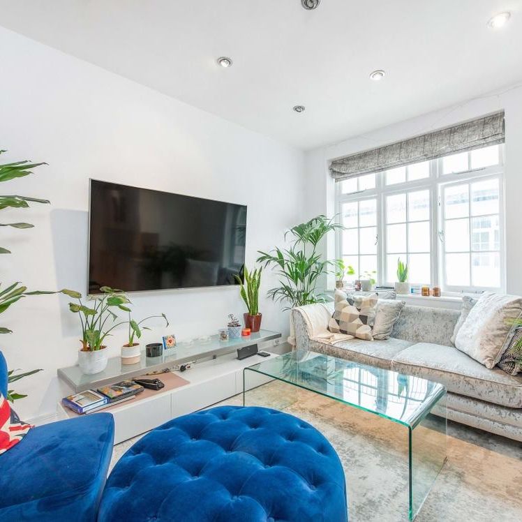 Park Road, London NW1 - Photo 1