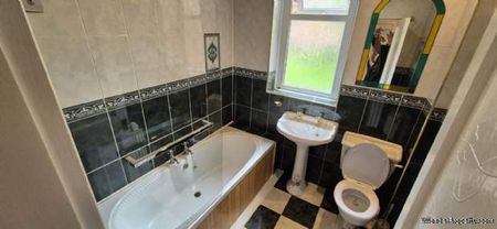 3 bedroom property to rent in Glasgow - Photo 4