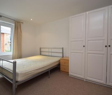 3 bedroom apartment to rent - Photo 4