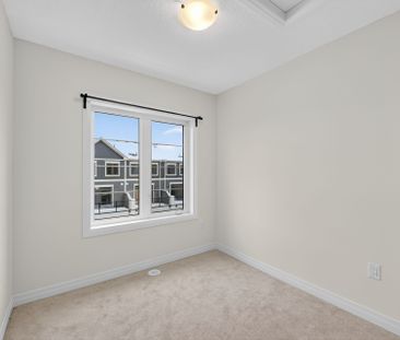 For Lease - 50 Lilac Lane, Thorold, Ontario - Photo 1