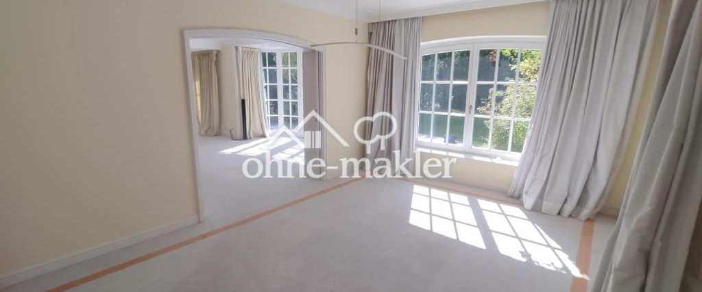 Herrschaftliche Villa am Ende einer elbnahen Sackgasse in Othmarschen - Photo 1