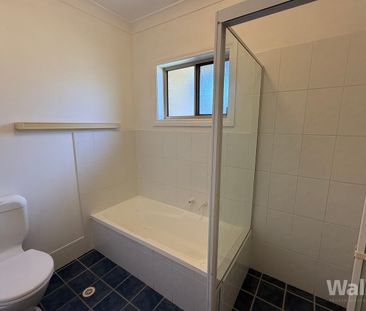 PLEASE DO NOT ATTEND THE PROPERTY BOOK YOUR ONLINE VIDEO TOUR – SEE... - Photo 4