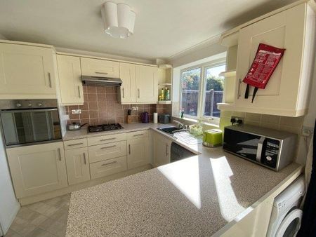 3 bedroom house share to rent - Photo 5