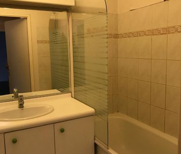 Location Appartement 2 pièces 44m² LILLE 59800 - Photo 3