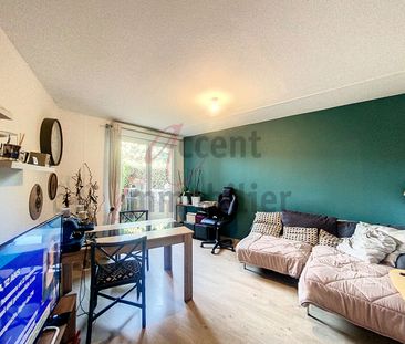 Noves Appartement T2 avec cour + abris, - Photo 3