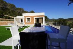 Chalet/casa independiente en alquiler en Pou Des Lleo