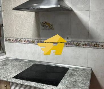 Piso de alquiler en Calle Algeciras, Sector Sur - Photo 2