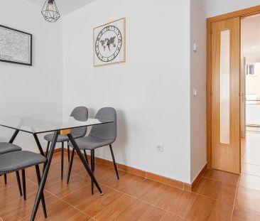 Piso de alquiler en Calle del Transcantábrico, San Crispín - La Est... - Photo 4