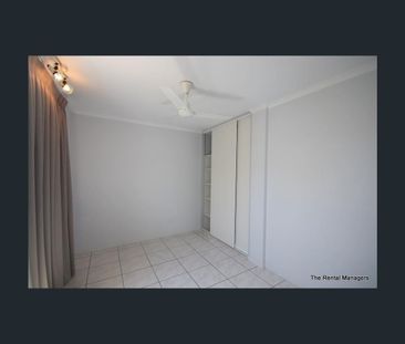 12/6 Hale Street, North Ward, Qld 4810 - Photo 1