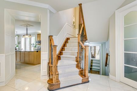 For Lease - 2393 Gamble Road, Oakville, Ontario - Photo 4