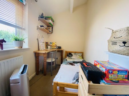 Sinfin Avenue, Derby - Photo 3