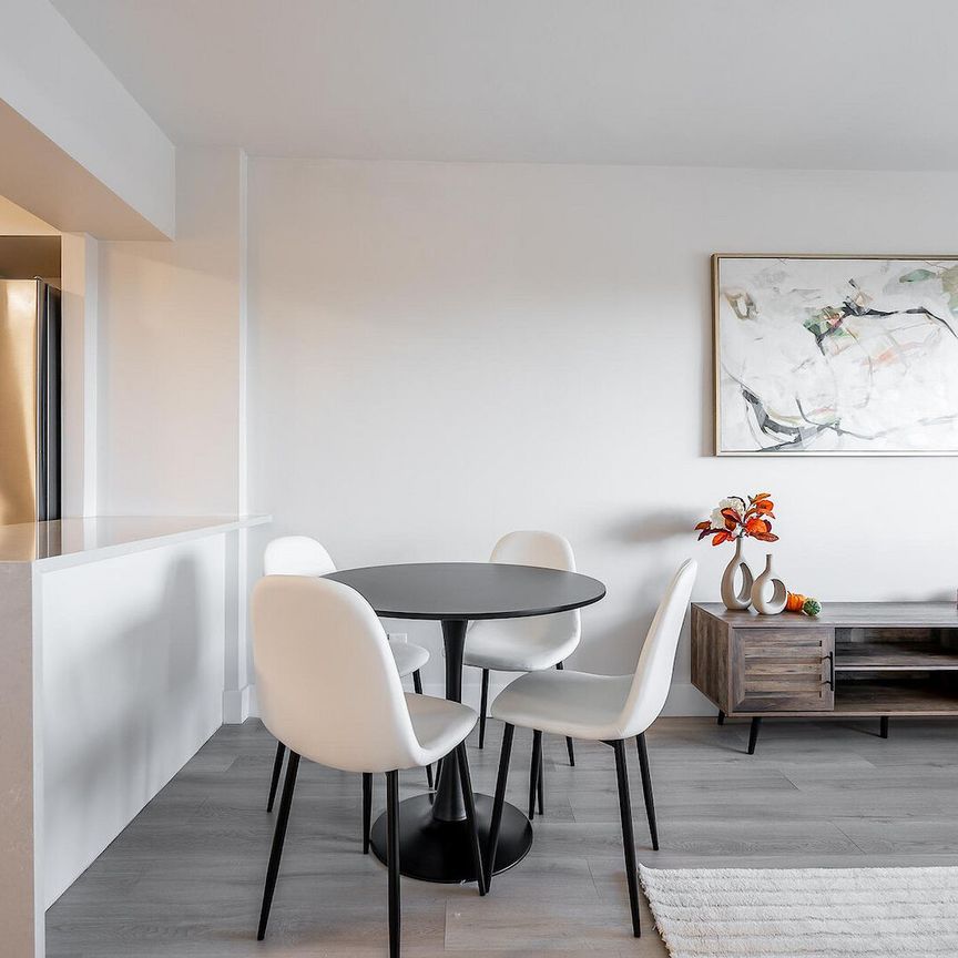5311 Sherbrooke Ouest, Montréal, QC - Photo 1