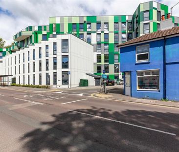 Studio to rent - Photo 6