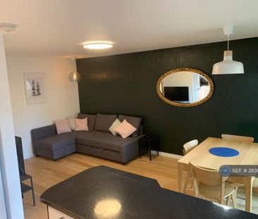 1 bedroom flat to rent - Photo 2