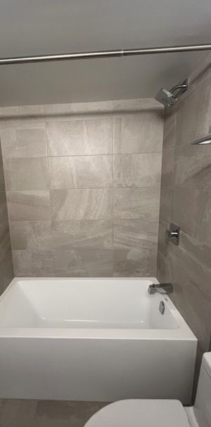 YORK HOUSE - Photo 1