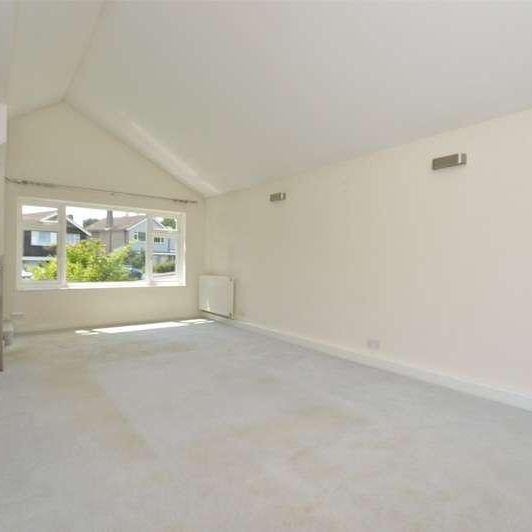 Coniston Way, Reigate, RH2 - Photo 1