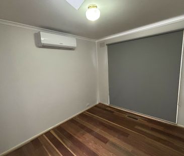 Modern Comfort in Prime Endeavour Hills Location � Split Systems in... - Photo 5