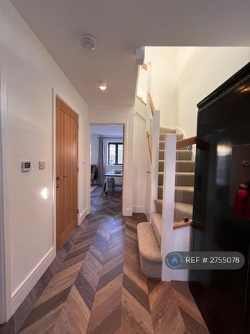 3 bedroom terraced house to rent - Photo 5