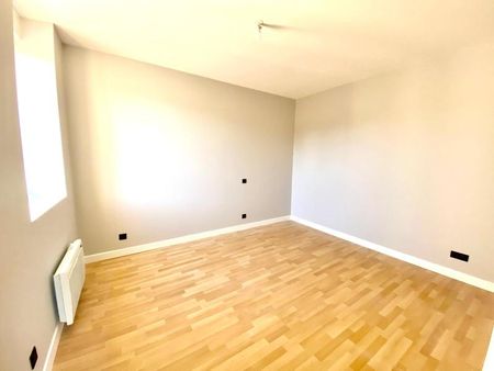 Location Appartement 3 pièces 60m² BRIVE LA GAILLARDE 19100 - Photo 3