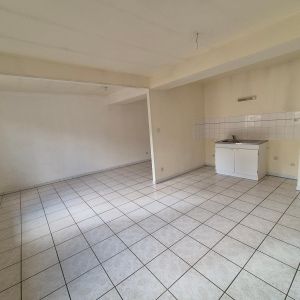 Location Appartement 2 pièces 52m² MACON 71000 - Photo 2