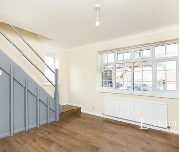 3 bedroom terraced house to rent - Photo 2