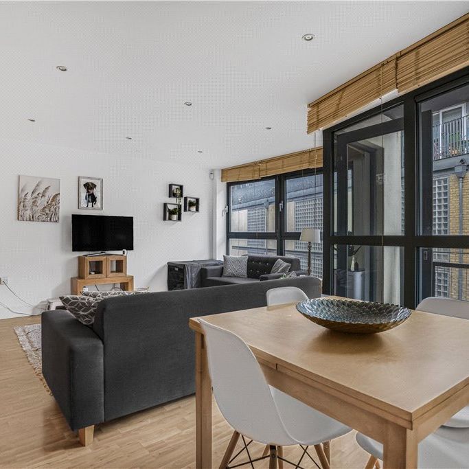 Bell Yard Mews, London, SE1 3UA - Photo 1