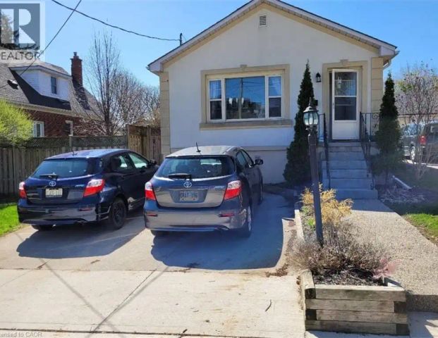 51 TALBOT Street — 2 Bedroom - Photo 1