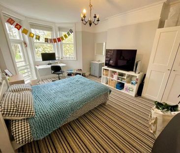 6 bedroom house to rent - Photo 4