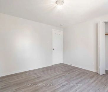 82 Emery Street W - Photo 4