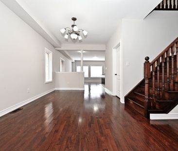 For Lease - 110 Southdown Avenue, Vaughan, Ontario - Photo 4