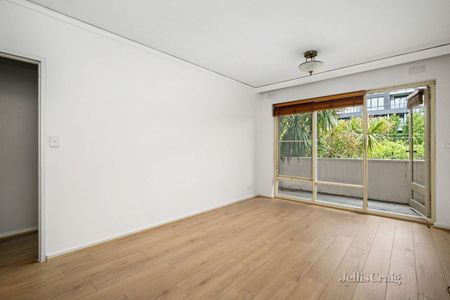 7/49 Napier Street, Footscray - Photo 2