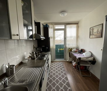 Schöne Familienwohnung mit zwei Balkonen - Photo 4