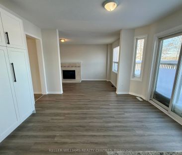 302 Livingstone Street W #UPPER - Photo 4