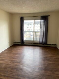 Green Glen A – 2 Bedroom - Photo 5