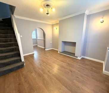 2 bedroom House To Let - Photo 2