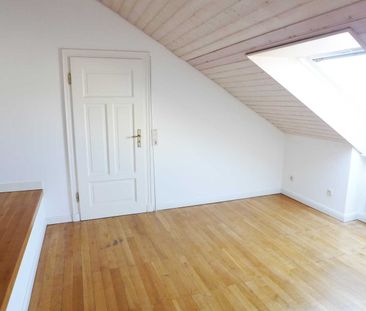 Renovierte Maisonette-Wohnung mit Galerie, Kamin, Einbauküche und TG, Trier-Innenstadt - Photo 1