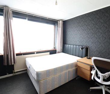 5 bedroom bungalow to rent - Photo 5