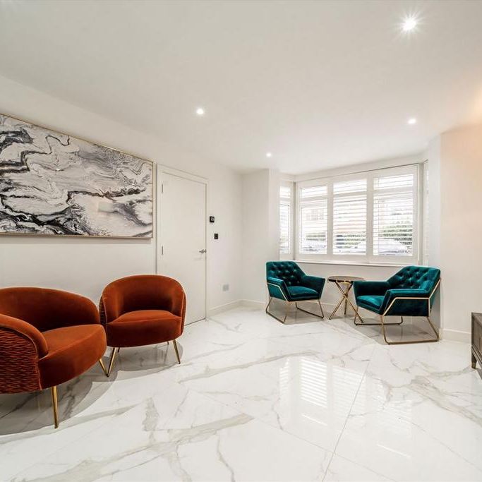 3 bedroom terraced house to rent - Photo 1