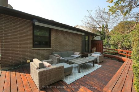 For Lease - 130 Grandview Avenue, Markham, Ontario - Photo 4