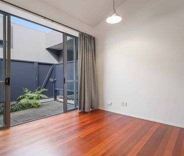 Fantastic Location - Photo 5