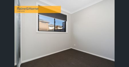 Excellent Location! - Photo 3