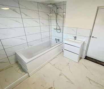 Ely Street, Tonypandy, CF40 - Photo 3