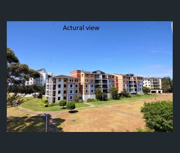 Ultra Modem Luxury Living with water View. - Photo 1