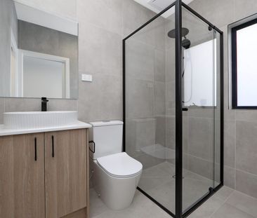 Brand New Townhouse - Waiting for perfect Renters - Photo 4